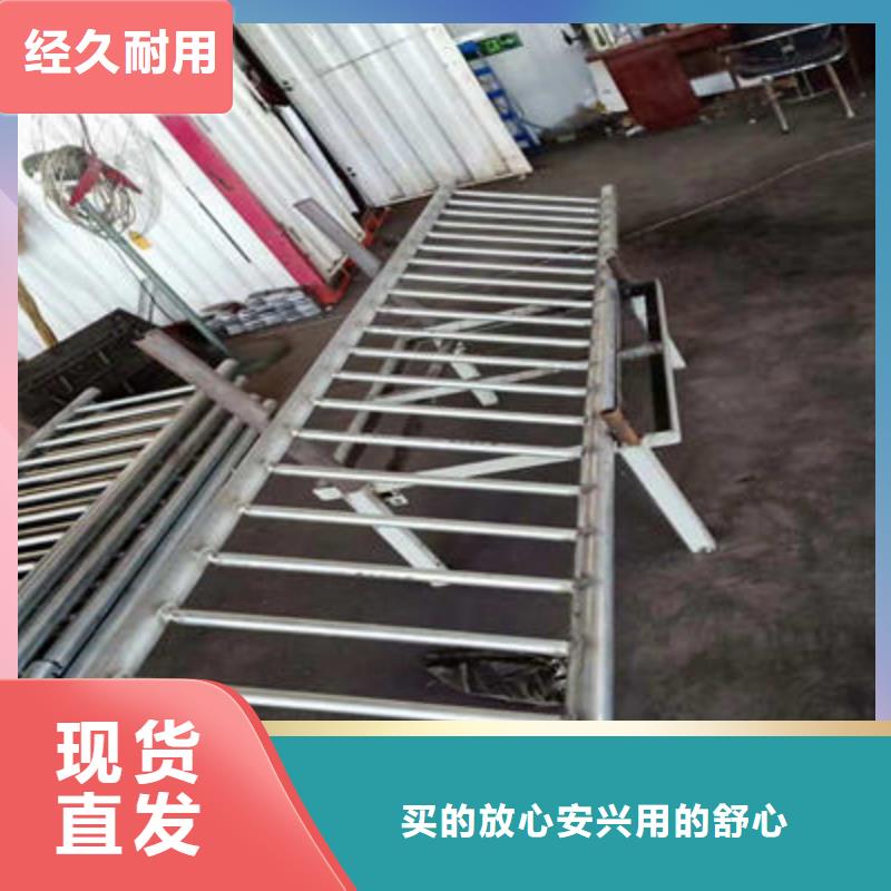 桥梁防撞护栏【道路隔离护栏】细节严格凸显品质厂家工艺先进