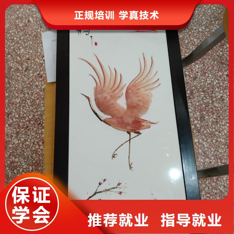 哪个技校有学厨师烹饪的|虎振厨师学校报名地址老师专业