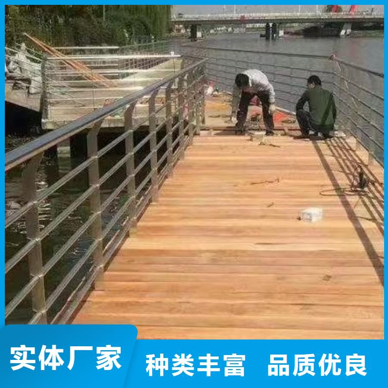 防撞护栏_道路护栏批发商品质信得过