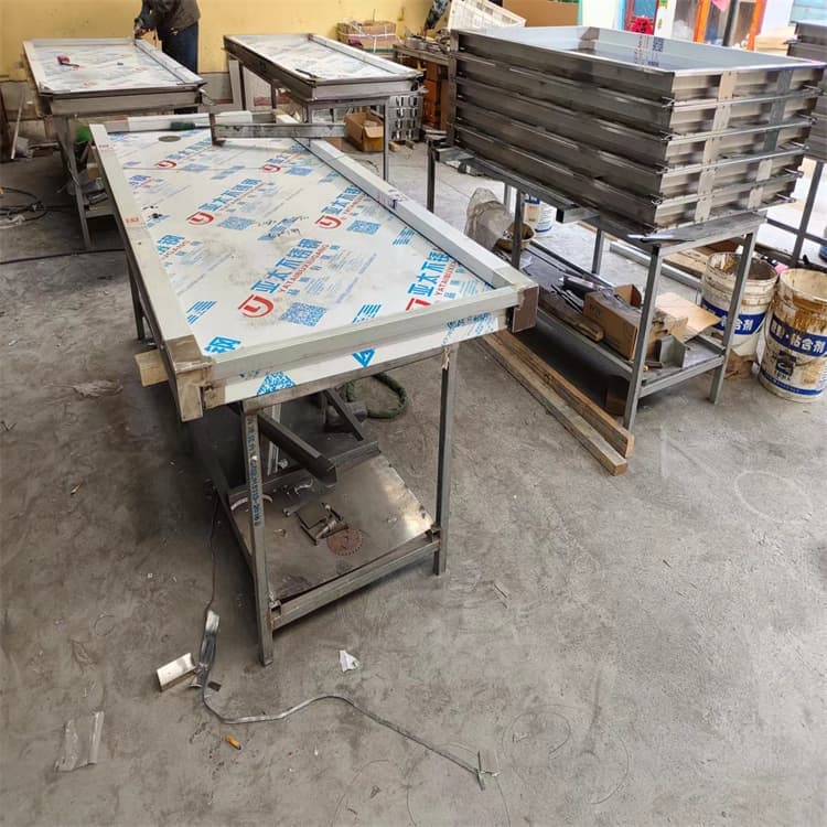 供应电动防护铅门2个铅当量的厂家