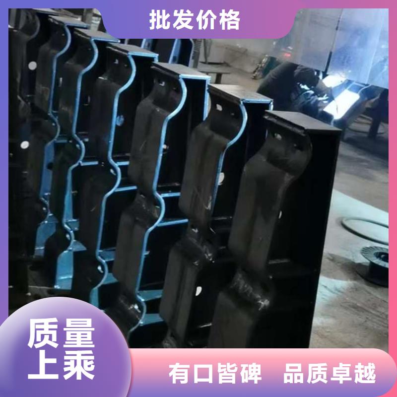 人行道护栏镀锌喷塑防撞栏质量牢靠当地供应商
