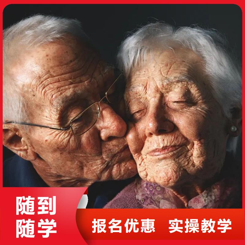 计算机学校_学装载机铲车叉车学费多少钱正规学校指导就业