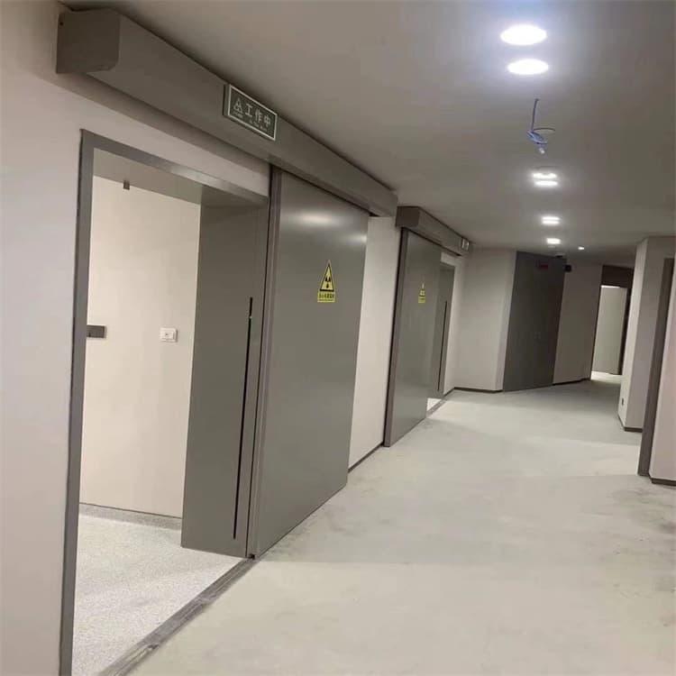 发货及时的手动双开铅门基地