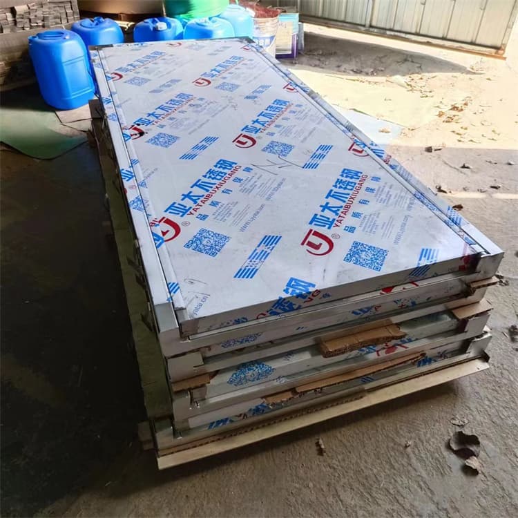 电动不锈钢铅门质量为主当地公司