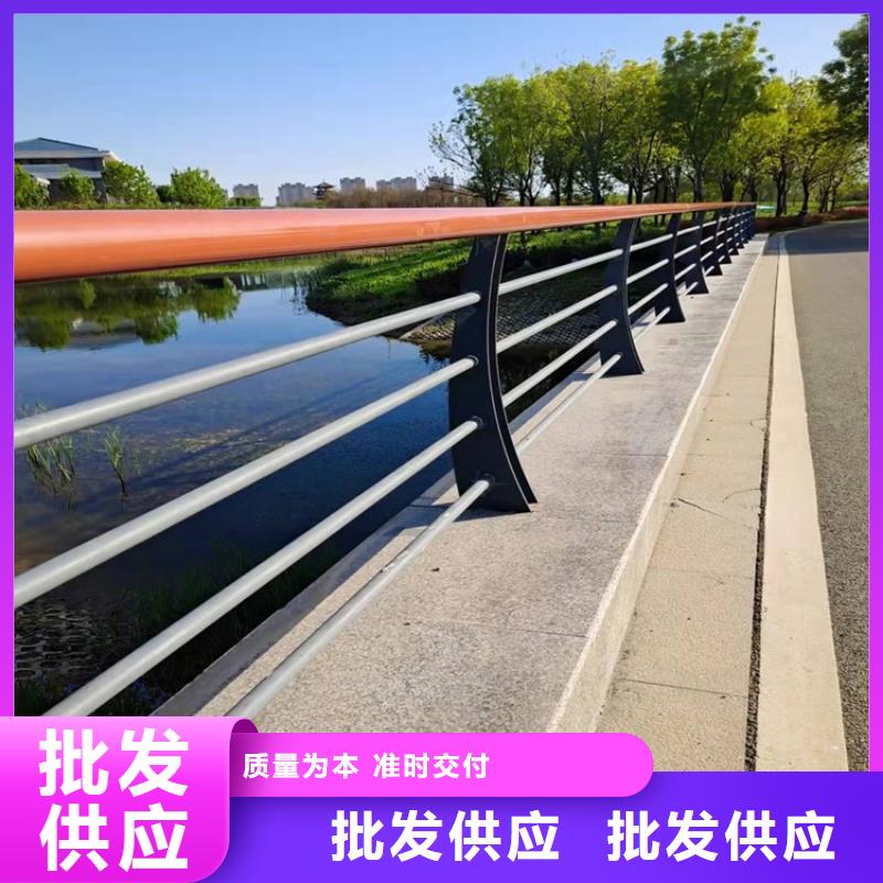 桥梁防撞护栏国道抗冲击围栏标准工艺生产加工