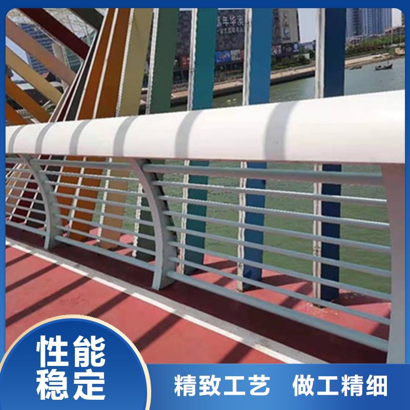 铝合金护栏_铝合金灯光护栏用好材做好产品层层质检