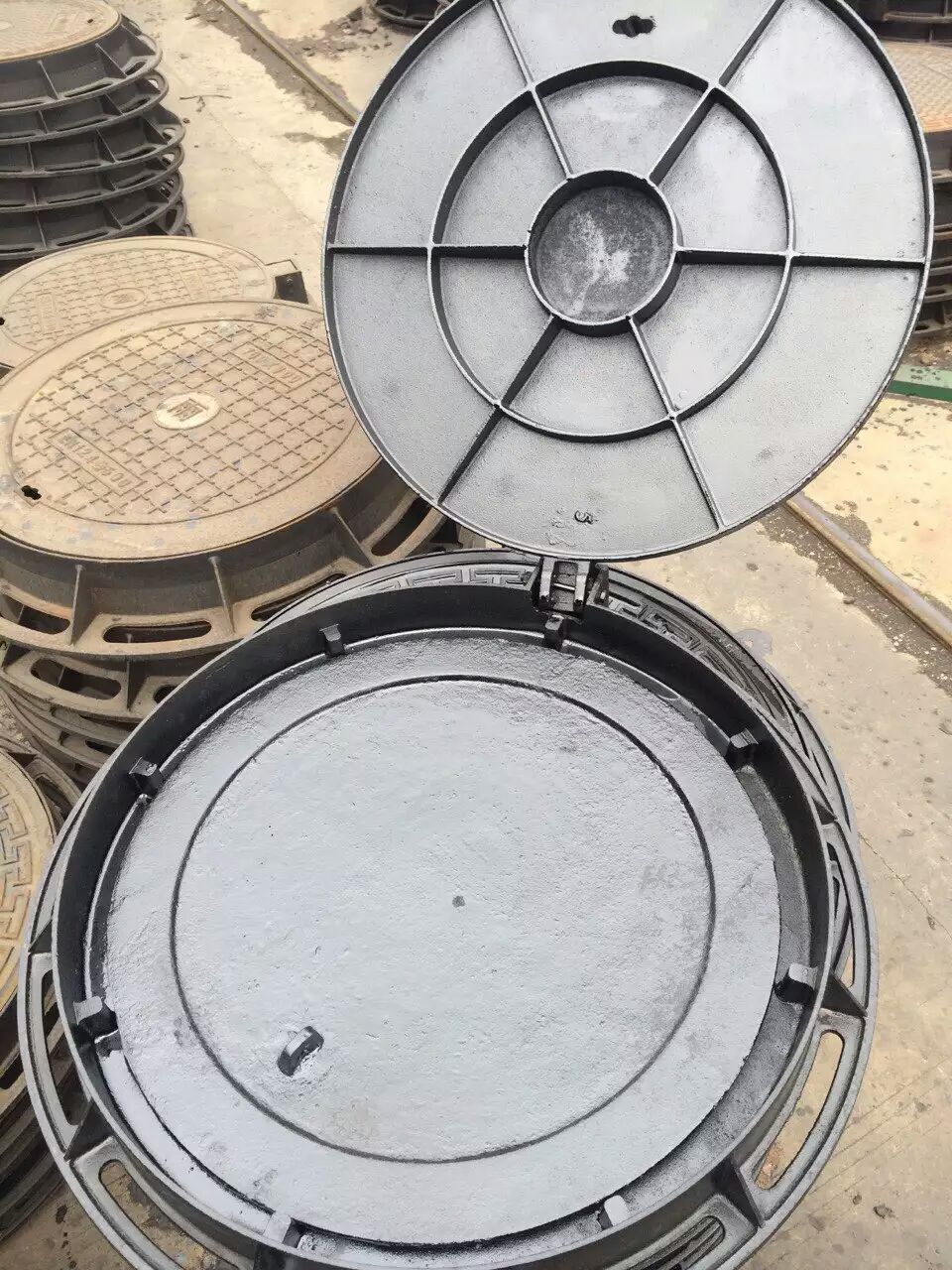  球墨铸铁钢格栅  低价促销 快捷物流