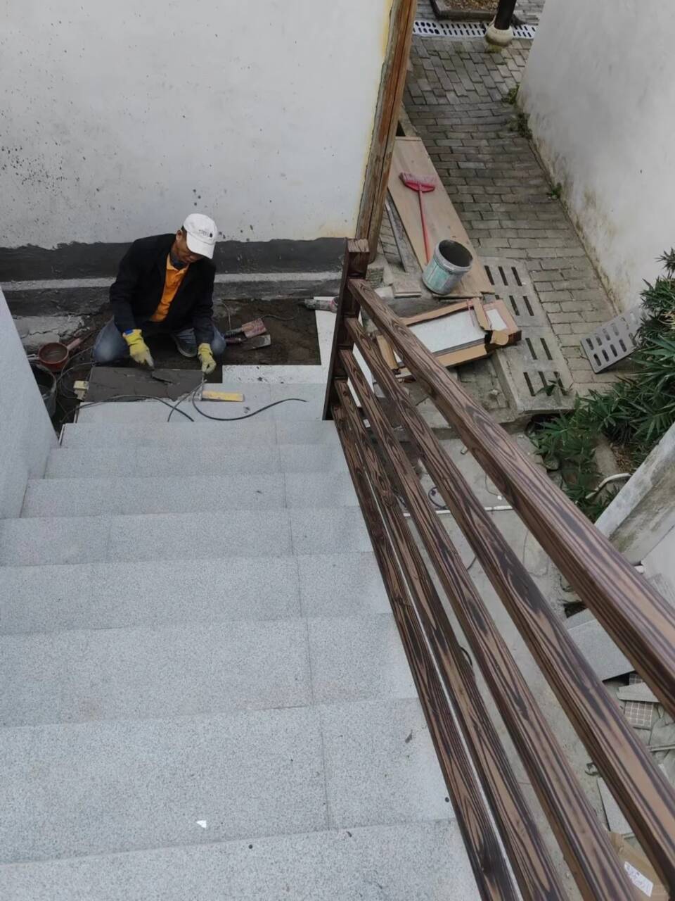 园林景区凉亭木纹漆厂家施工