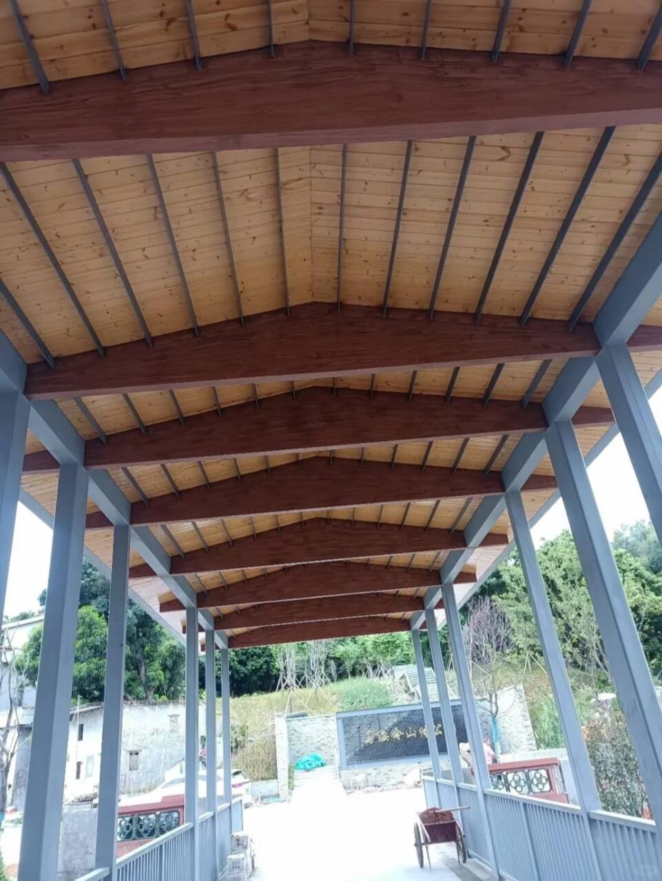 廊架长廊木纹漆包工包料