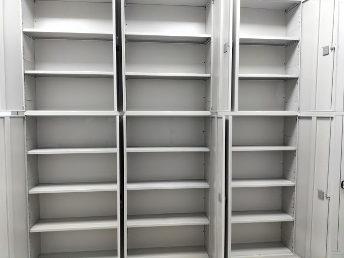 行业面临着的挑战与发展机遇【桦平】移动式档案柜货到付款