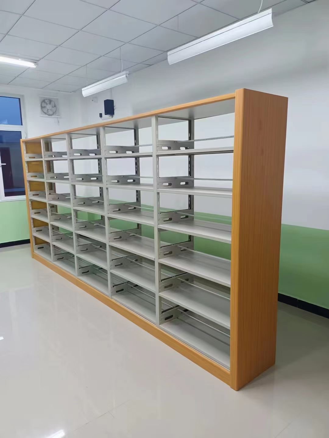 多层落地架家用学校图书馆实力厂家直销