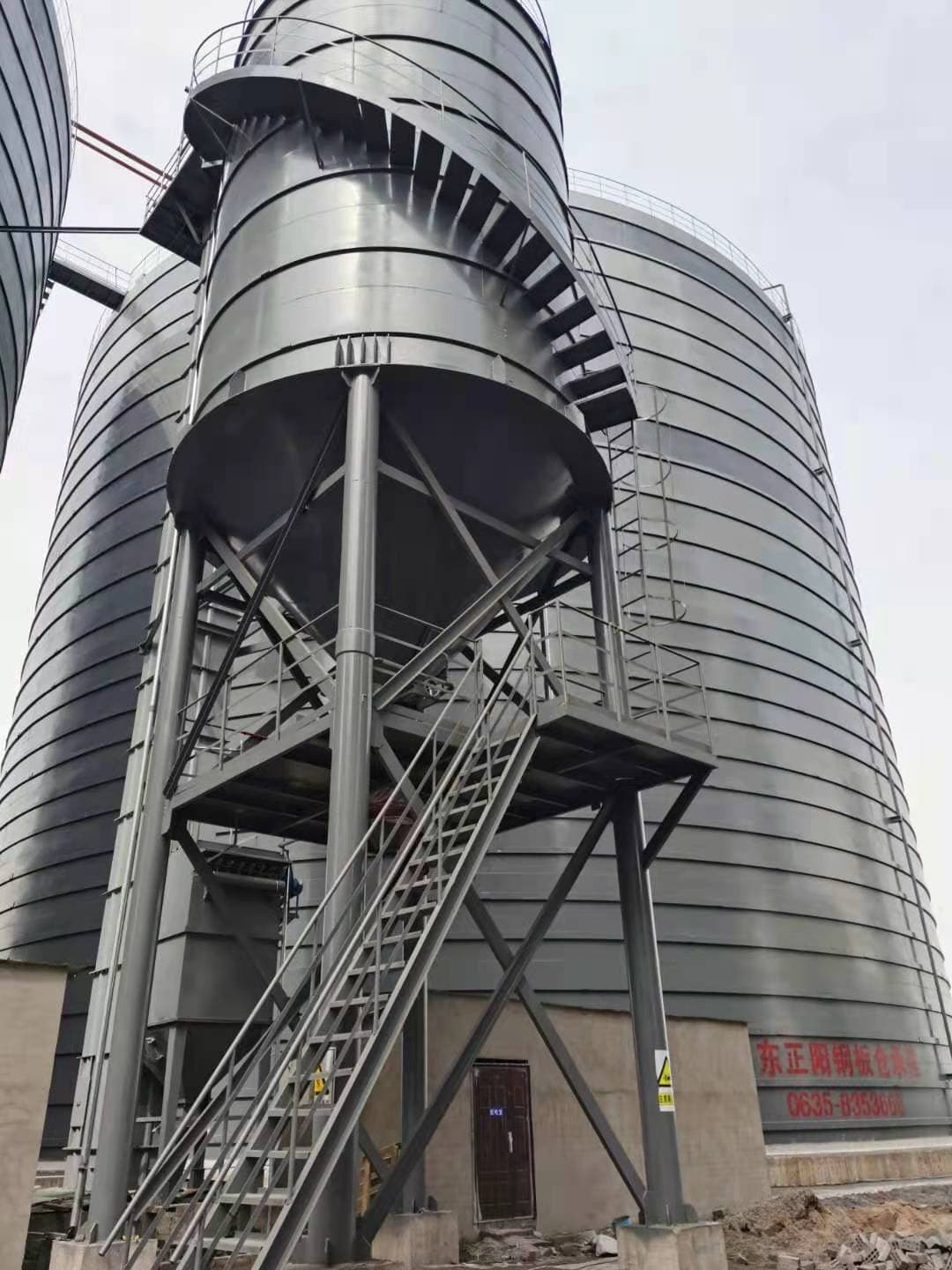 8万吨粉煤灰钢板仓重口碑厂家一站式服务